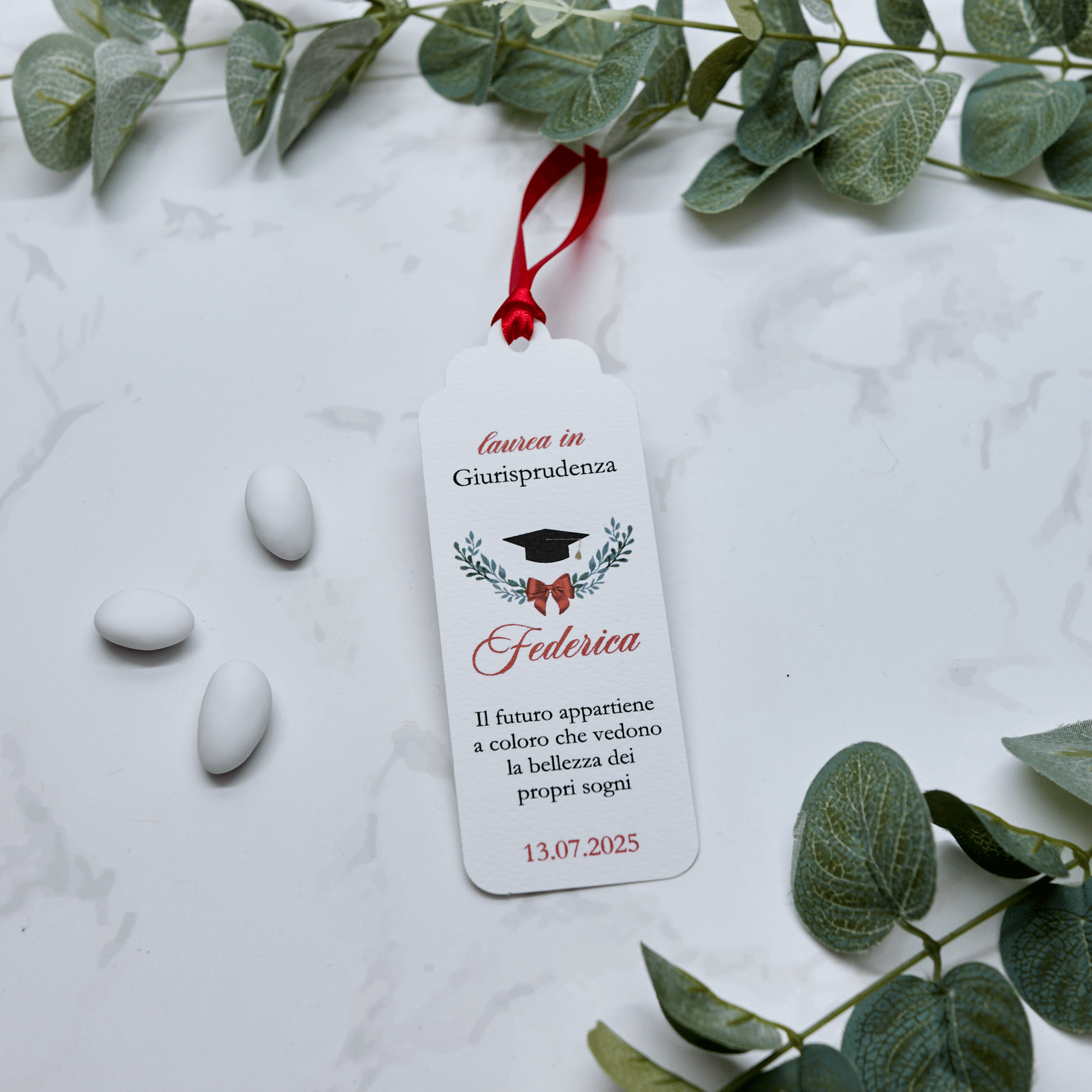 Segnaposto Tocco Laurea e Fiocco Rosso - Eventi Fai da Te