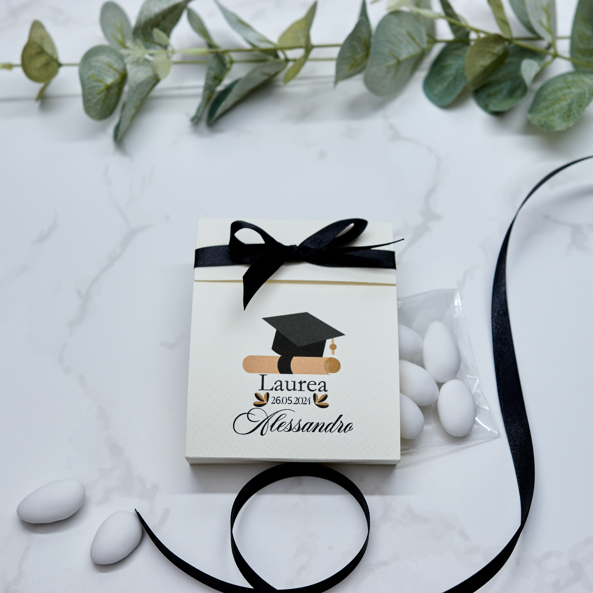 Scatola Apertura Laterale Tocco di Laurea con Pergamena Dark - Eventi Fai da Te