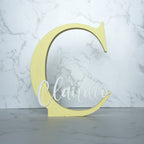 Iniziale con nome in rilievo - h 18 cm.