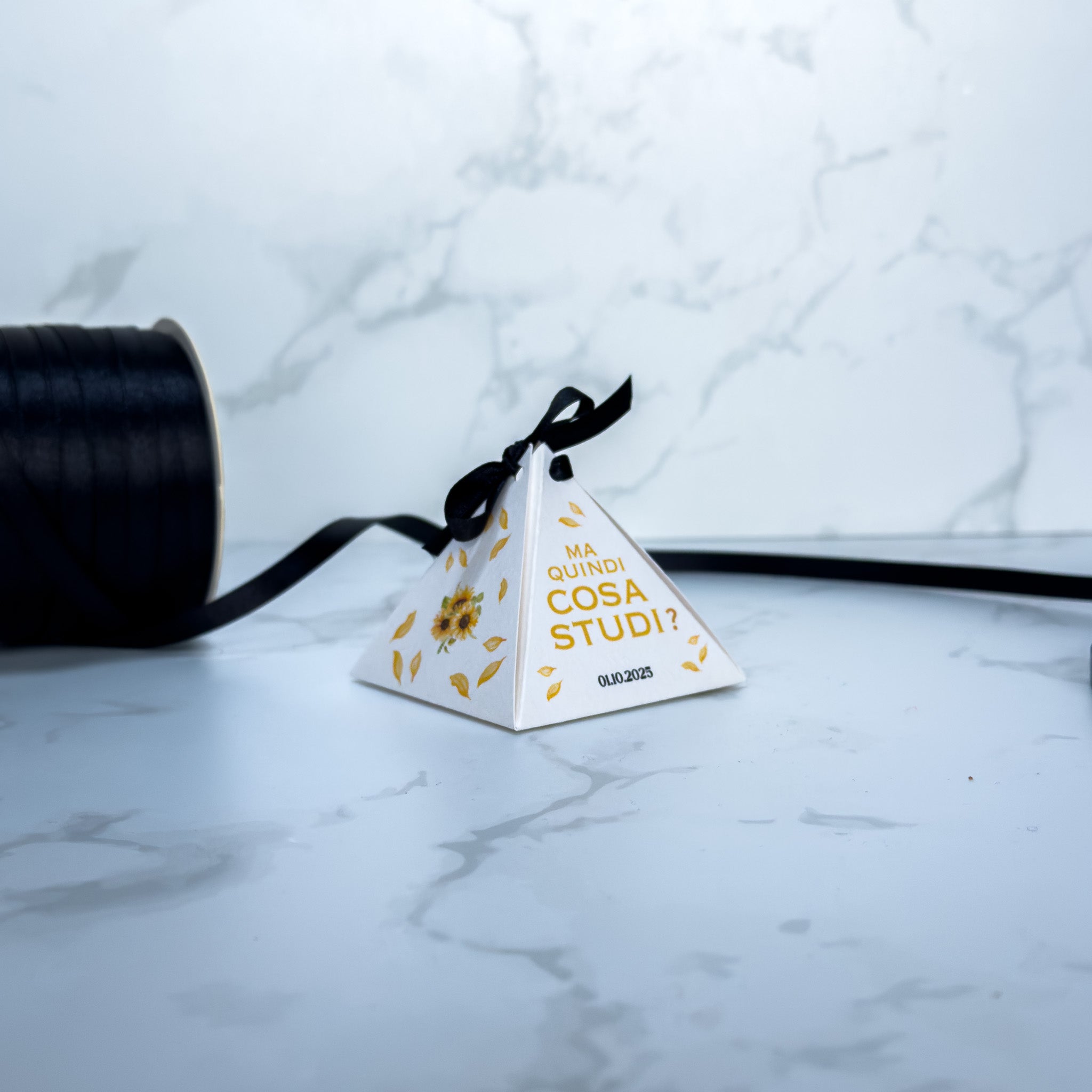 Scatola Piramidale Laurea Girasoli