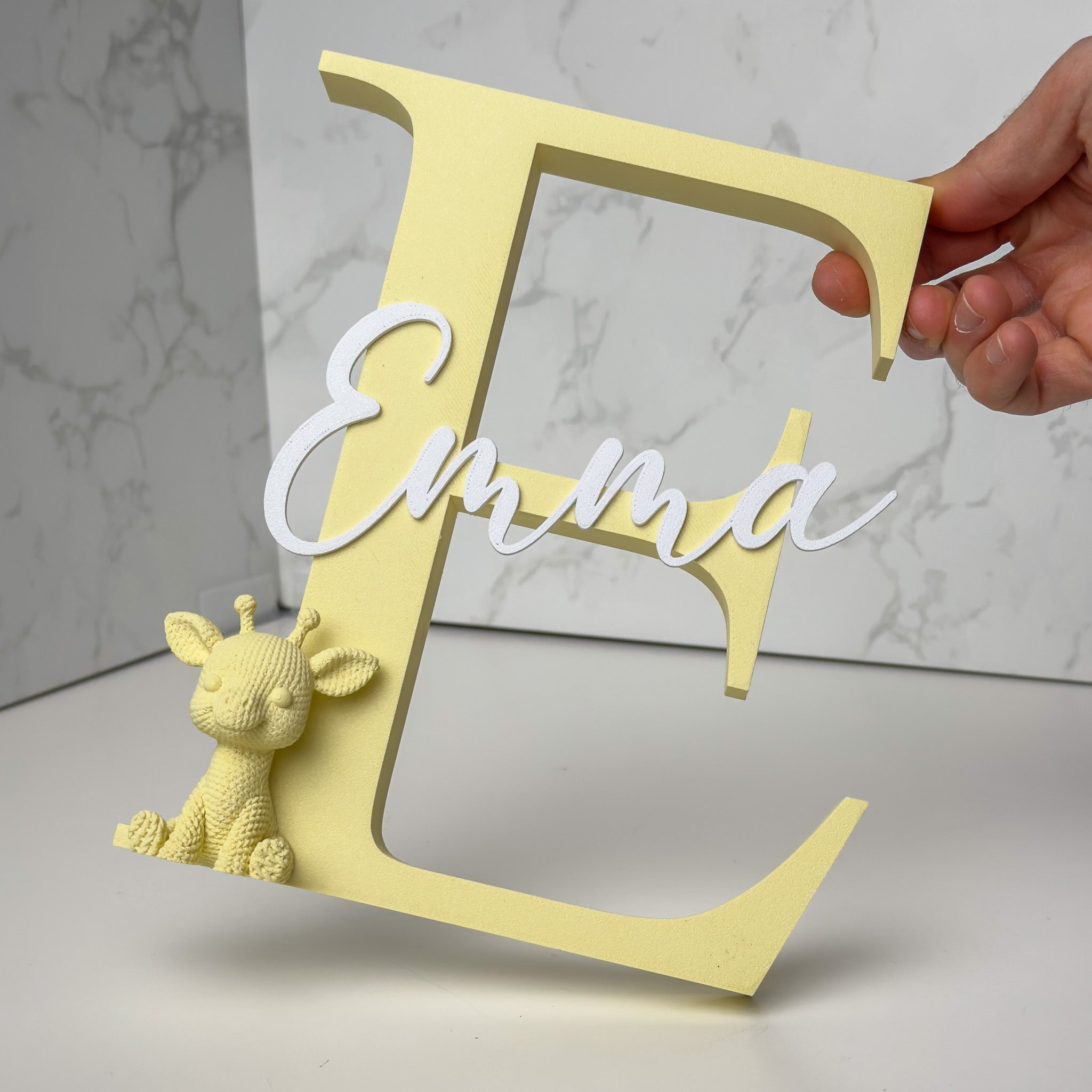 Lettera con Giraffa - h 22 cm.